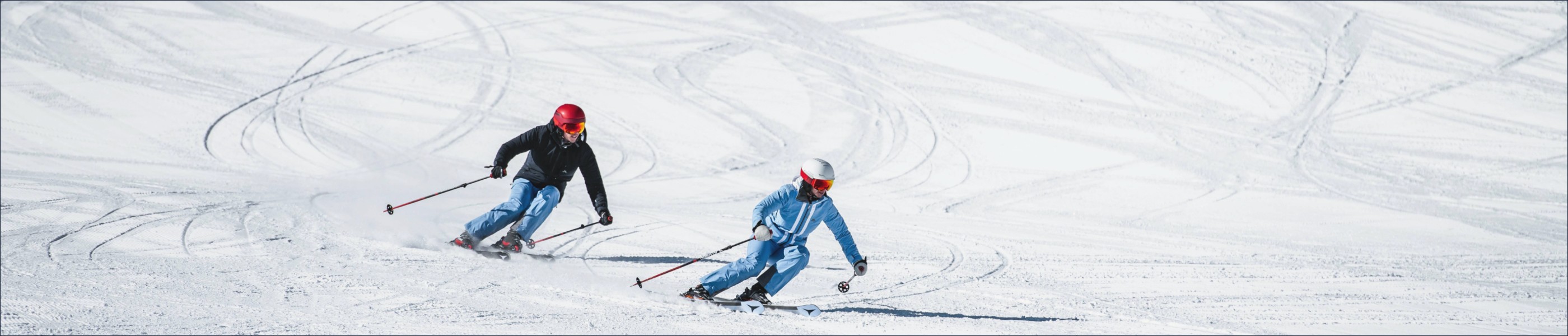 Skifahren bei Sonnenschein in Flachau © C. Schartner - Snow Space Salzburg